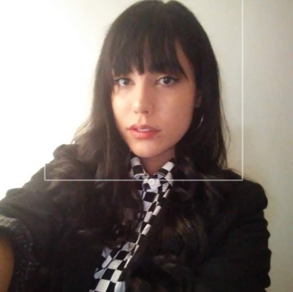 Meet your Posher, Angel - Picture 1 of 1